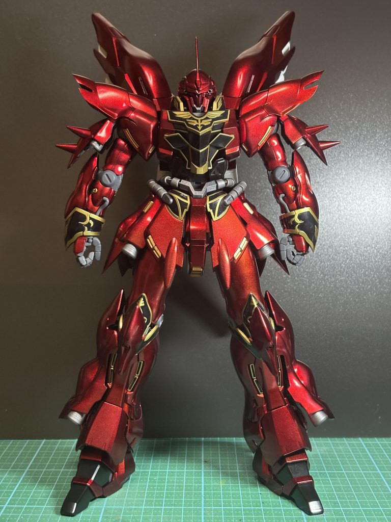 暗い艶やかな赤が出せたので気に入ってます