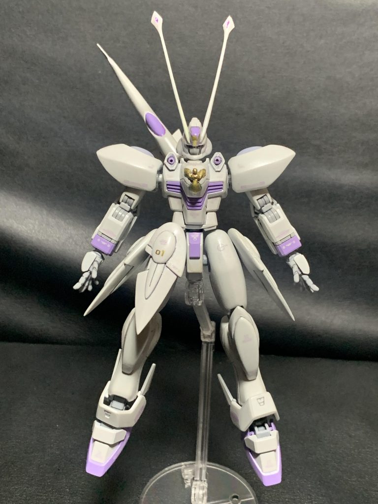 スカート状にマウントされたファンネルは全てネオジム磁石による固定になっておりますので、後々に専用スタンドによる射出状態での展示を考えております。