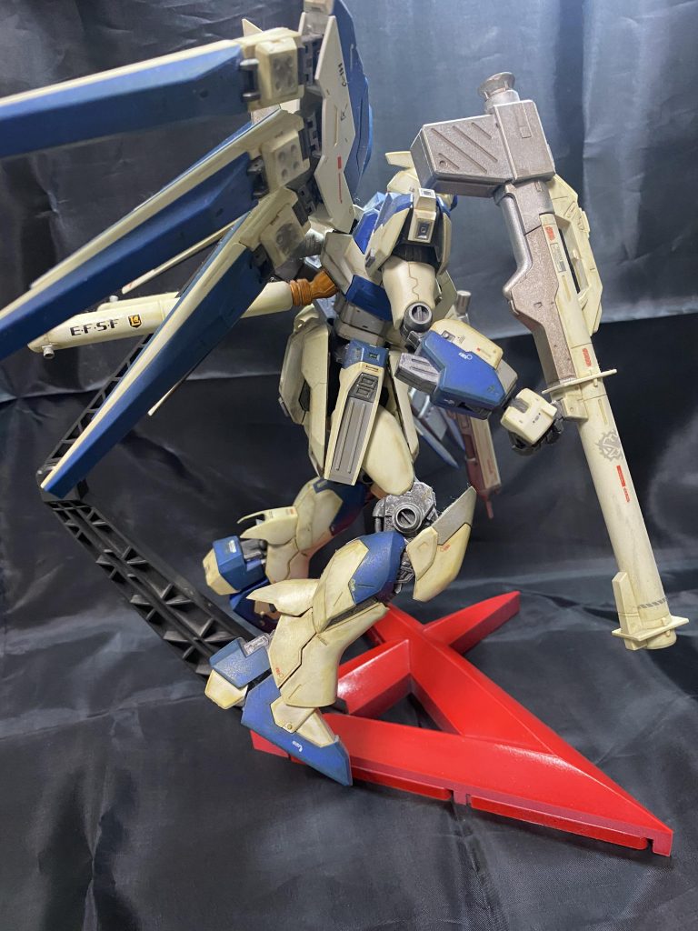 デカールも余すどころか、違うキットの分も使って！