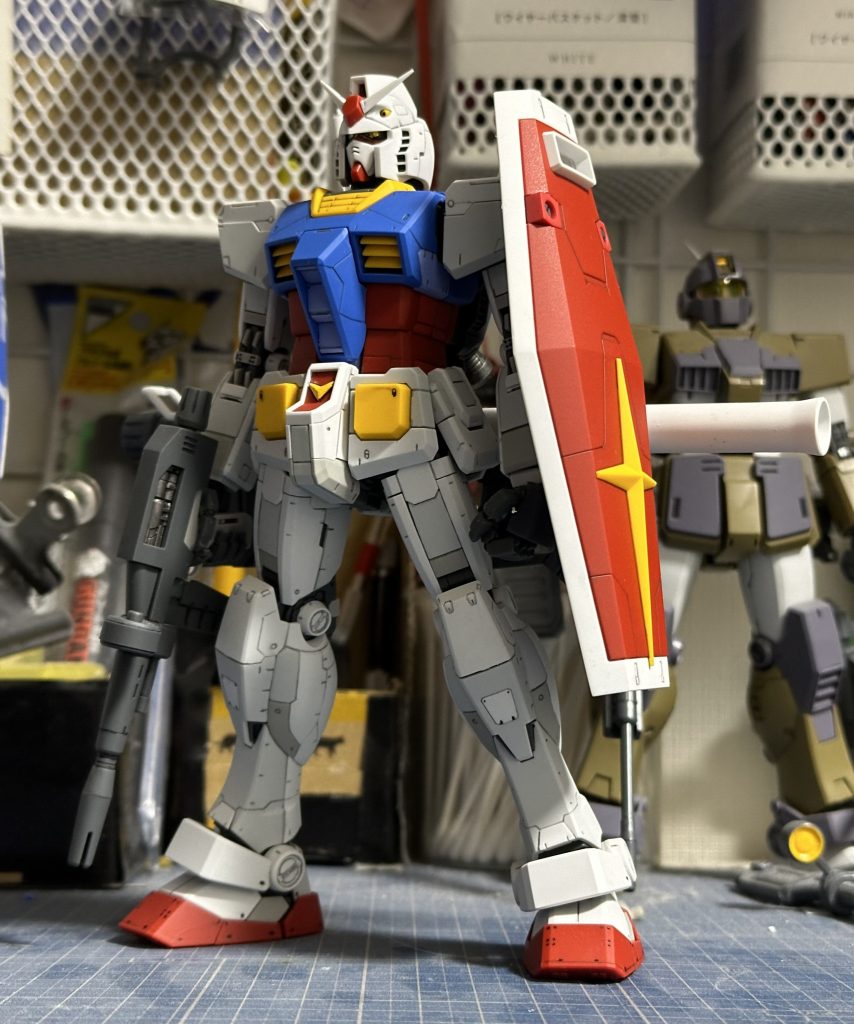 フロント左側。