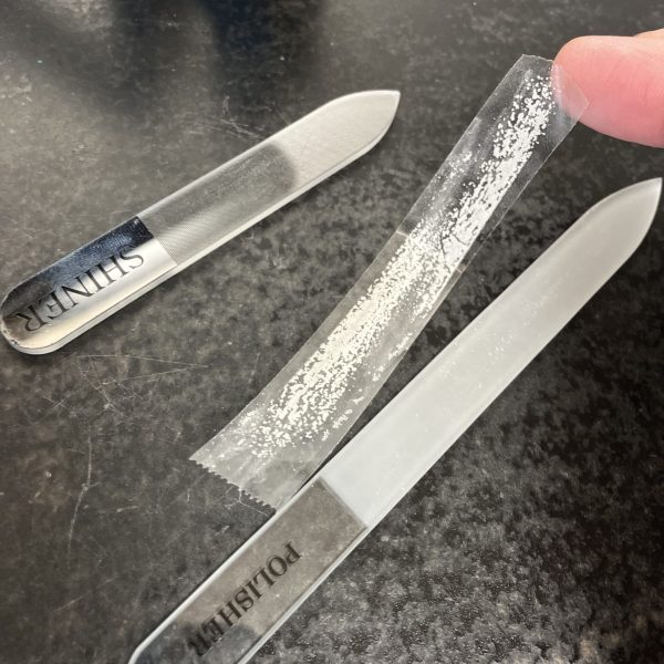 お気にの工作工具：ガラスやすりとセロテープ🥳