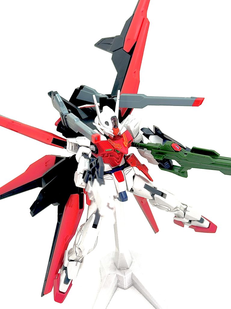 フルバースト。胸と肩の関節が緩いので補強が必要です。これはかろうじて撮影できました。