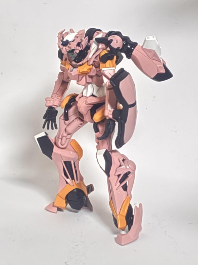 パーツで色分けしたので、配色がなんとなくなところもあります。