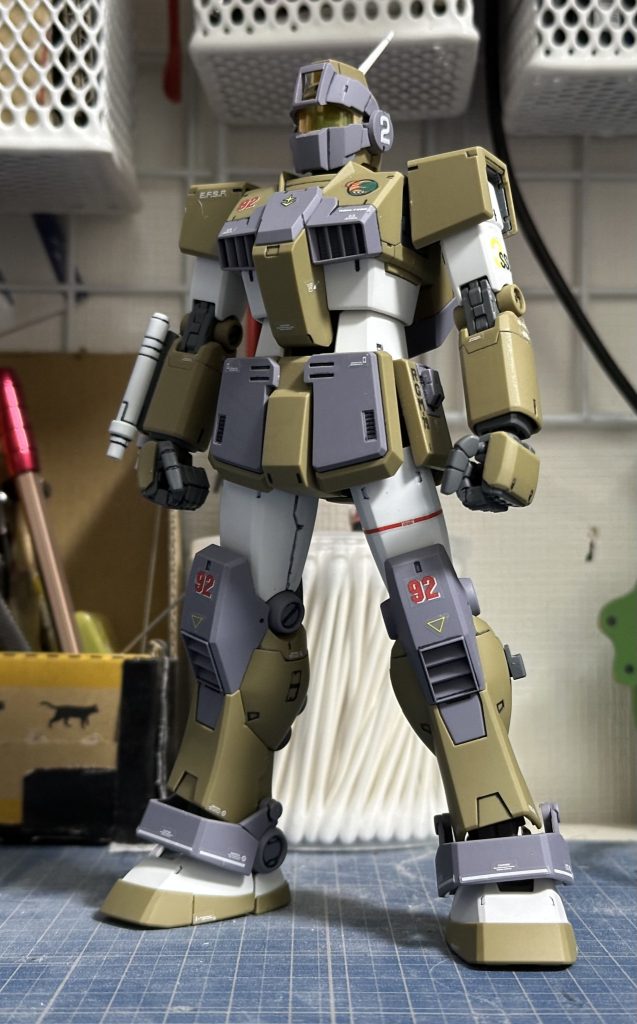 フロント左側(武装レス)。