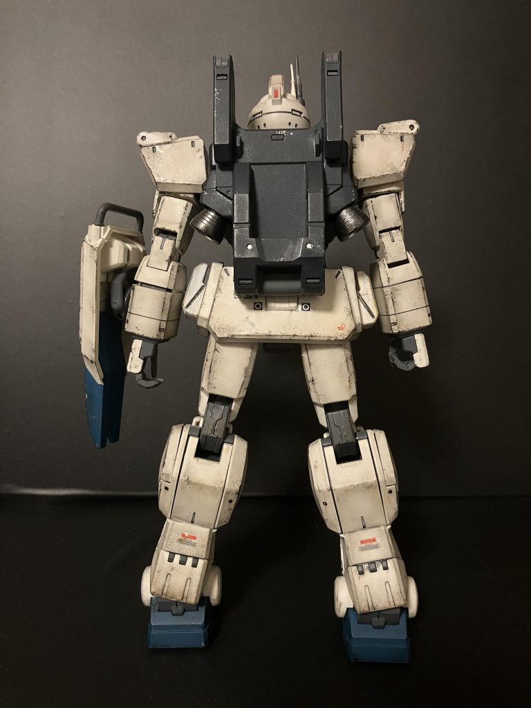 アンテナが折れたりもしたので、熱したランナーを使って修復してみたりもしました。