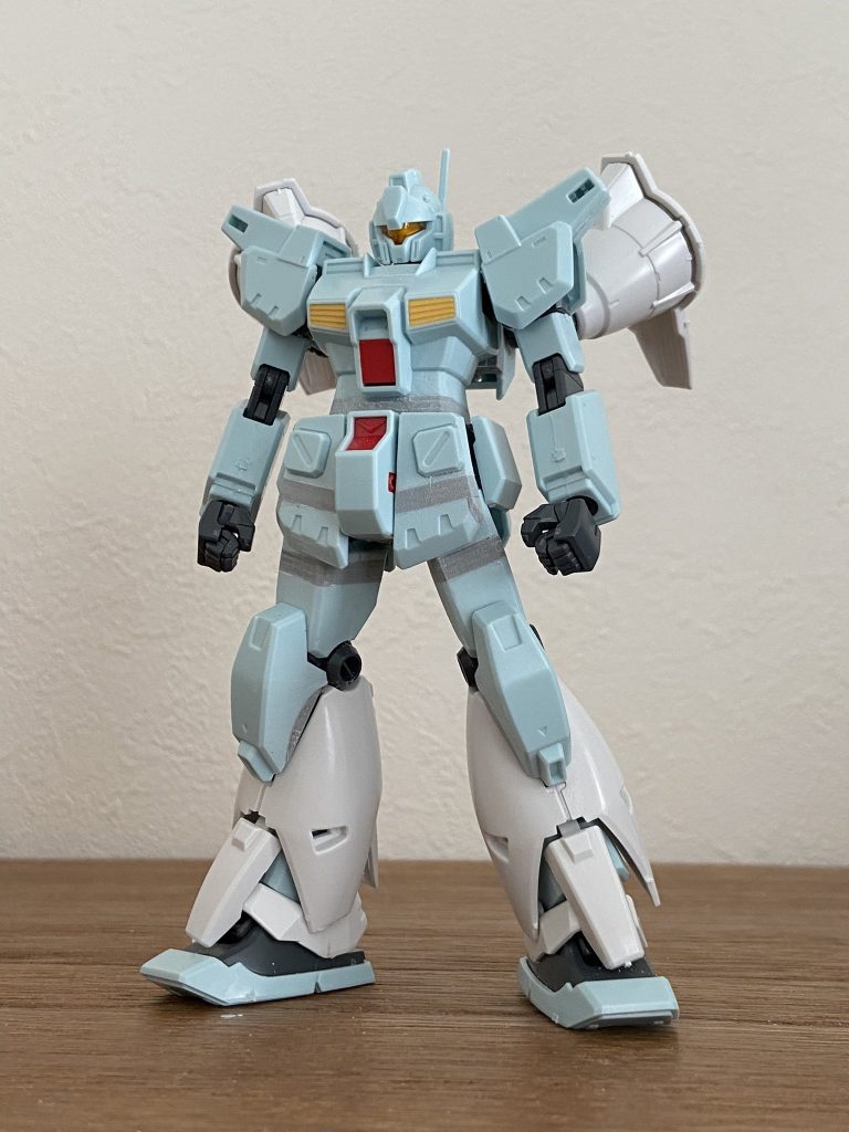 ジムカスタムにGP01のパーツを組み込み、本体のバランス調整も完了したところです。