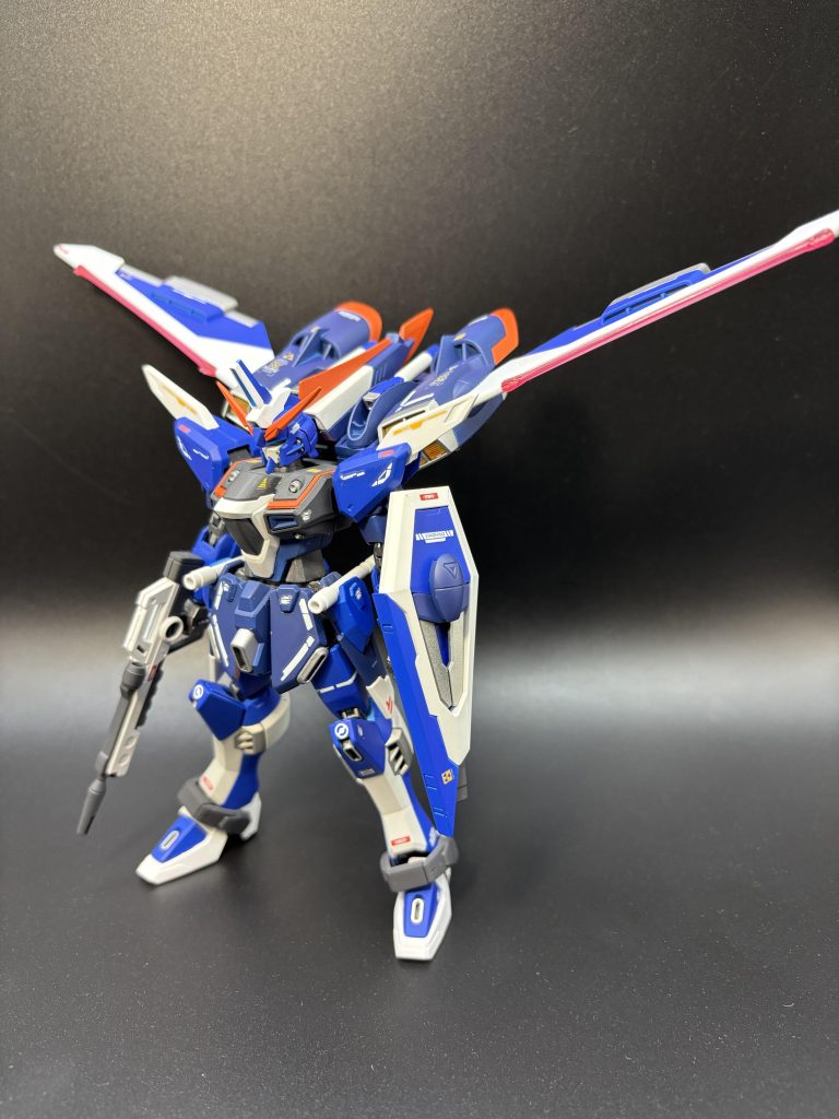 スリッパのカラーリングを逆にして白メインにしてます！これは完全に私の好みで白いスニーカーが好きって感じですw