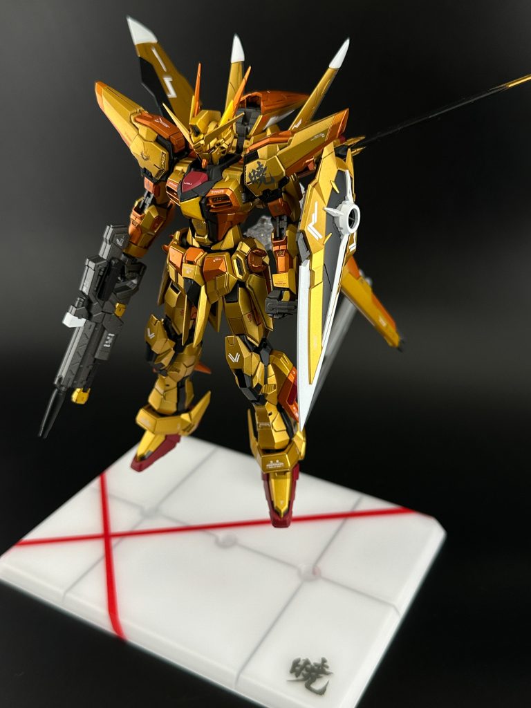 オオワシ装備キット単体の状態ですね。今回はアクションベース8を塗装して専用のものを用意しました。 