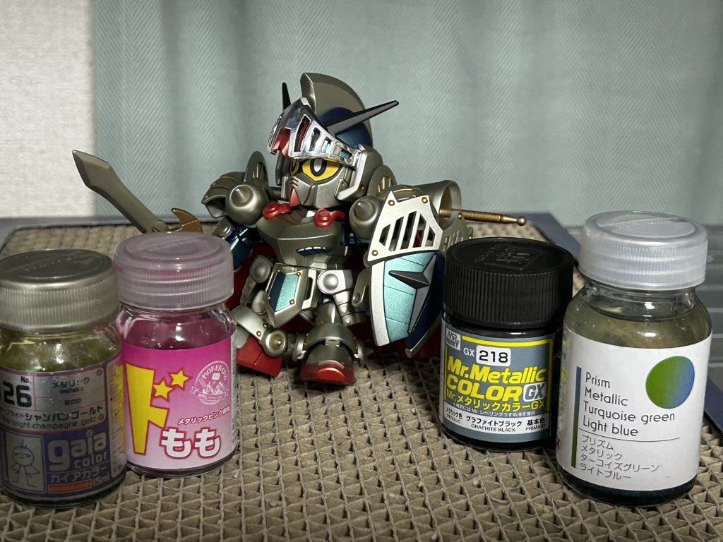 使用塗料全部成形色に直接塗ったりました