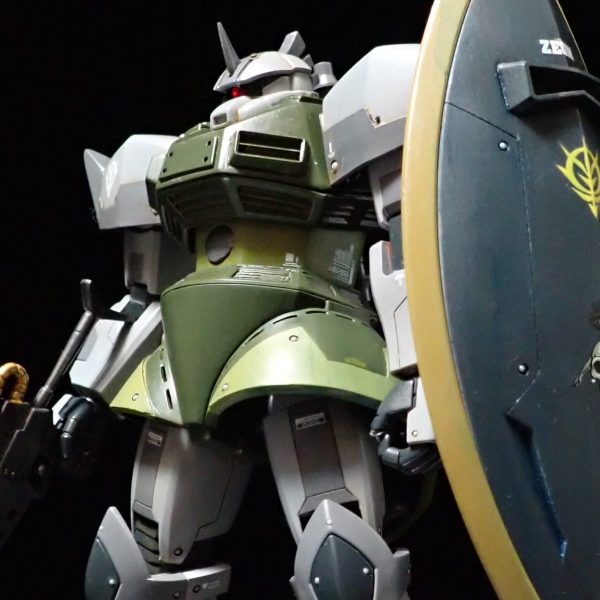 ゲルググ陸戦型小隊長機