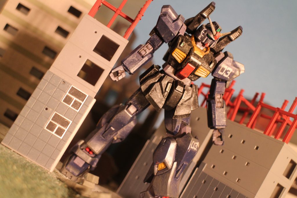 今回は市街地で動くMk-IIが見たくて、作ってみました！シルバーのウェザリングは軽くポンポンとするだけでも、印象変わってすごく楽しかったです！ここまでの閲覧ありがとうございます！Mk-IIも未熟な私に付き合ってくれてありがとう！