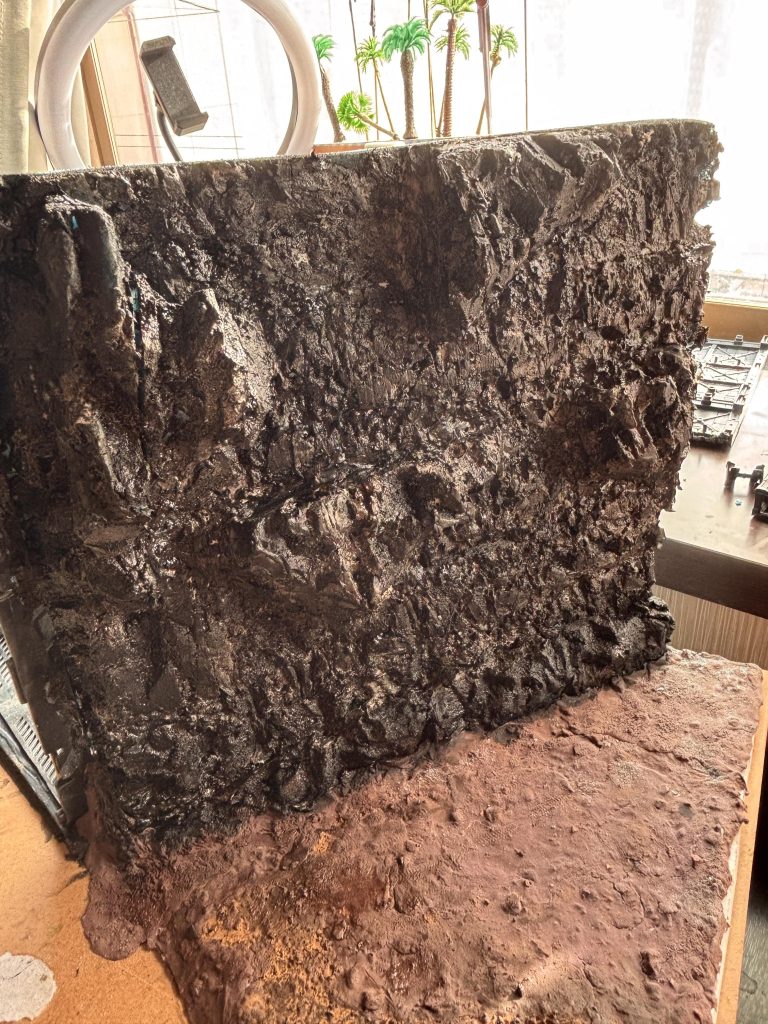 初投稿❗️ジャブロー的なサンダーバード的な基地(デカいジオラマ)–5枚目/制作者:cozy