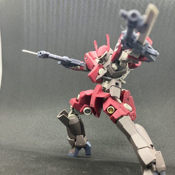 HGIBO シュヴァルべカスタム(シクラーゼ機)