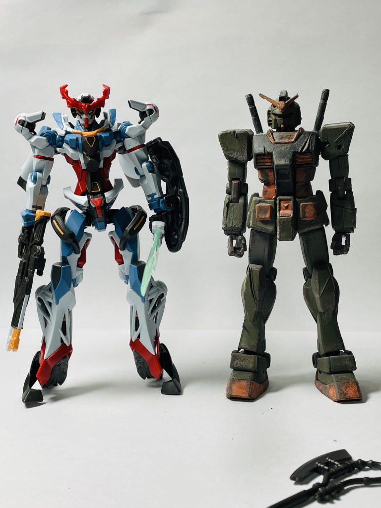 エコプラも比較してみると、細いくらいで身長差はあまり感じませんでした!ブンドドしてぇ!