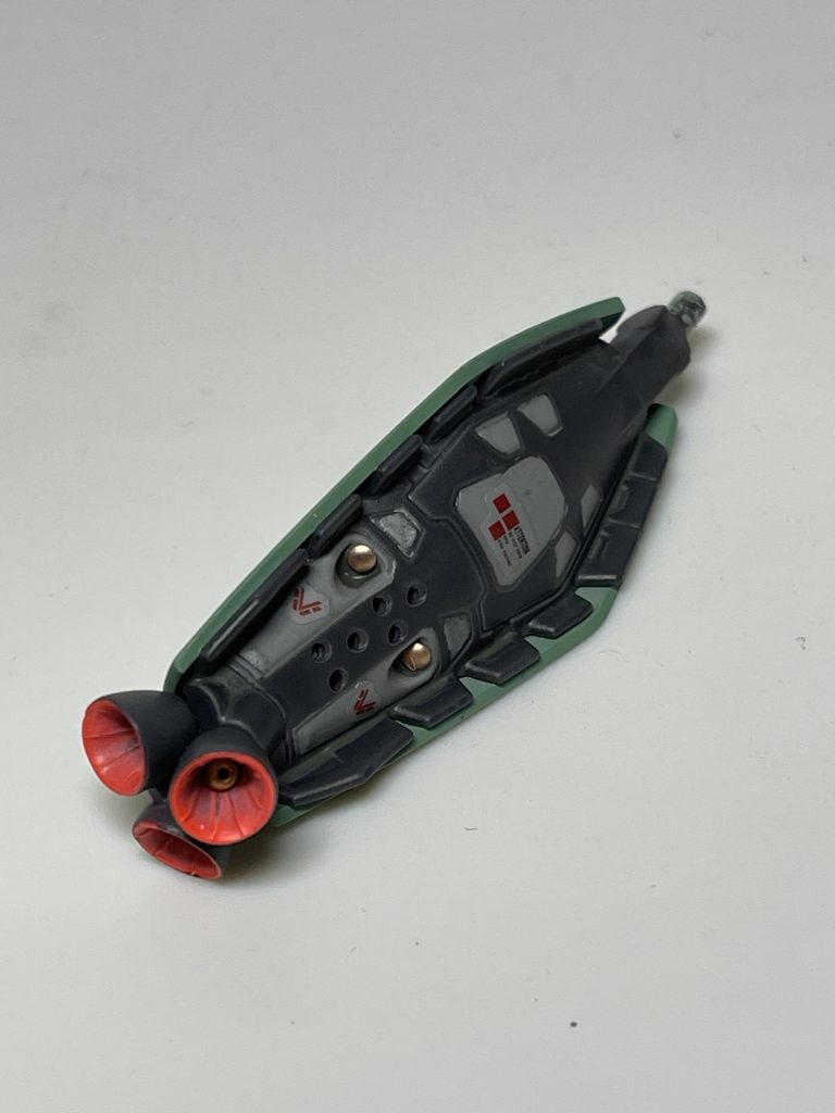 サイドアーマー裏もマスキング頑張りました。