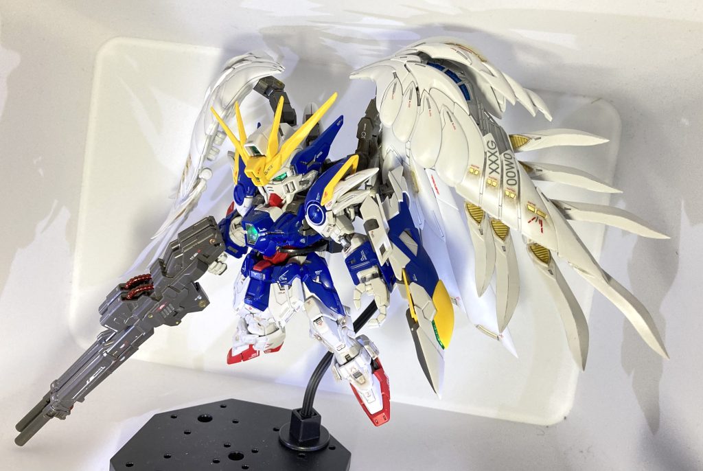 やや斜め上フカンから