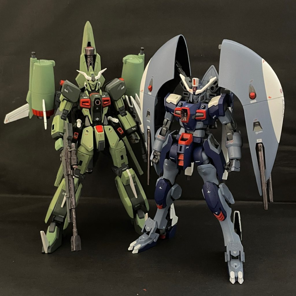 最後に兄弟機ツーショットジオングモードを追加したイージスもそのうち一緒にカオス方式に決まってからも各モードへの完全変形とスタイルをバランスさせるのが予想以上に大変でした