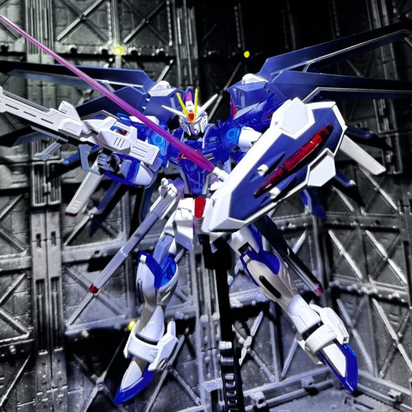 ライジングフリーダムガンダム　ソリッドクリア　「一番くじ　機動戦士ガンダム　ガンプラ　２０２４」　Ｃ賞