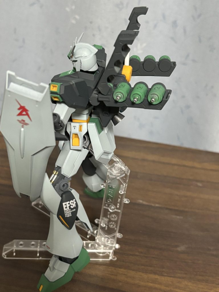 ファンファンネルは手元に無かったので、別ファンネルパーツを使用。