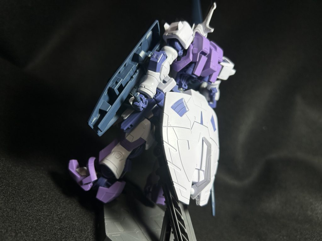 シールとデカールは最小限で