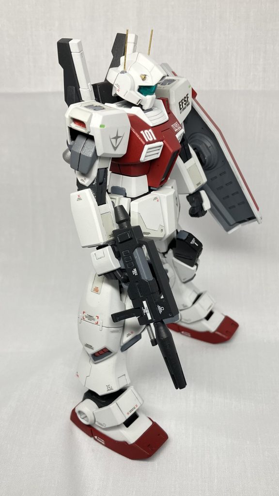 斜め前方普段スジボリくらいしかしないのですが、肩上面を掘り下げてみました！ガタガタなので要練習ですね💦