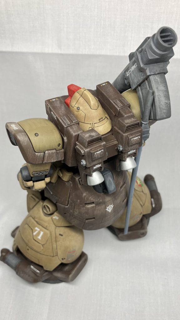 後方上部頭部のディティールがよく見えるのでお気に入りです。