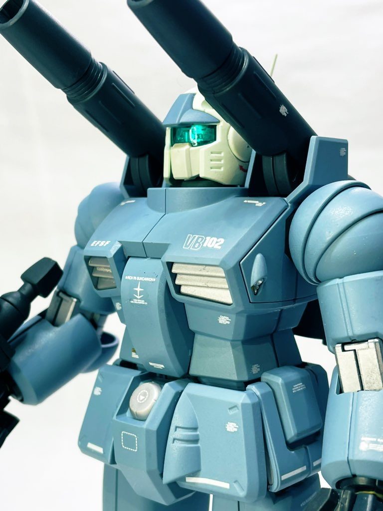 積みプラもほどほどにしないといざ組み立てる時、えらい事になりますね。今年は積んでいるキット(特に古いもの)を集中して組んでいきたいと思います。