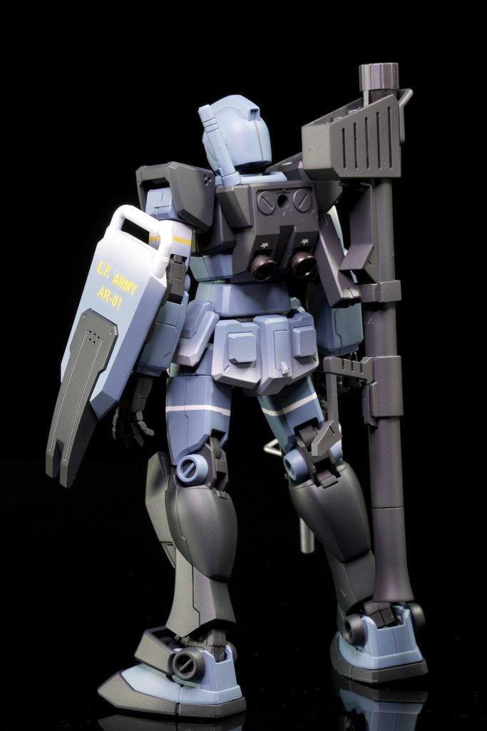 バズーカをバックパックに担架させることでジムがジムキャノンに進化しました！（なってませんが、、）本当はジムキャノンを制作したかったんですが、これで妥協しました。