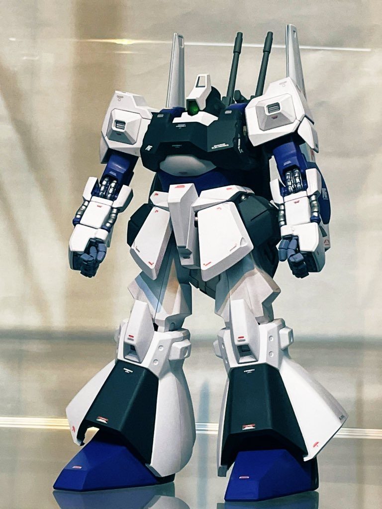 MG リックディアスをビルドガンマガンダムカラーに全塗装。ガンマガンダムを作りたかったのですが、資料がなかったのでプレバンから発売したビルドガンマのカラーレシピを参考に塗装。