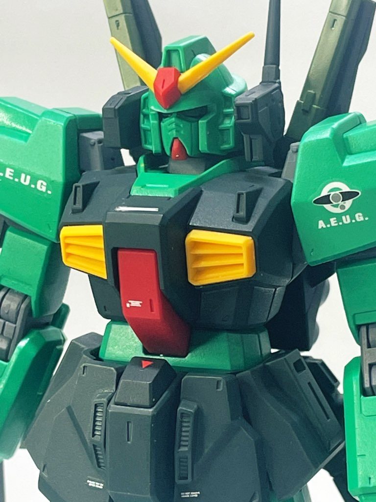 Mk-Ⅱはファーストガンダムに比べてMSV的な展開が少なくカラーレシピもあまり見かけない印象。