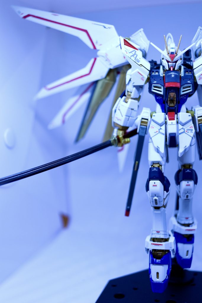 正面デカールはRGストフリに付属してるデカールと好きに水転写式デカールを自由に貼ってます！