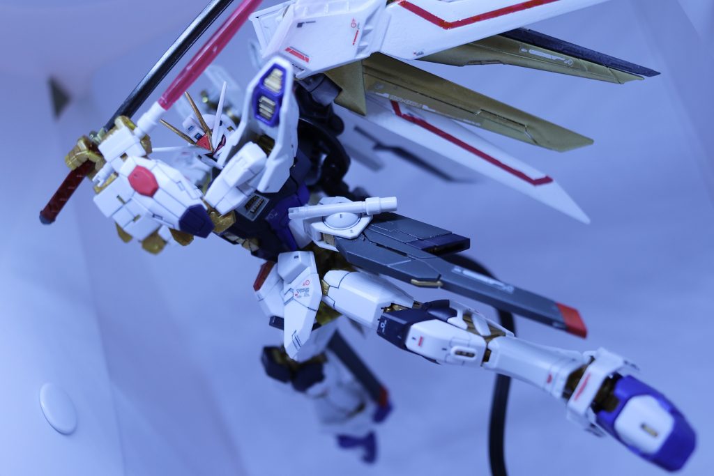 映画のワンシーンを再現顔の口元を隠すとかっこいいですね！