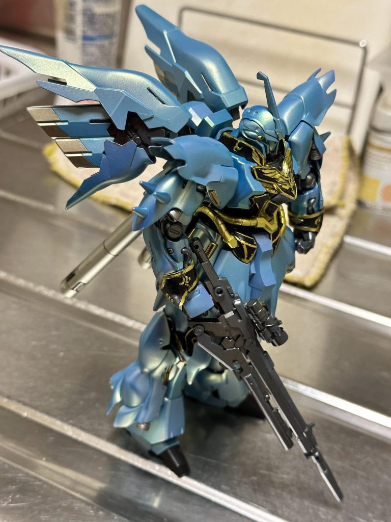 ゴールド部分は塗ったので、ちょいと汚い😭