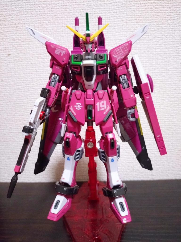 HGCE特有の造りなのか内部フレームは細かくて可動域がひろがっていていいですね