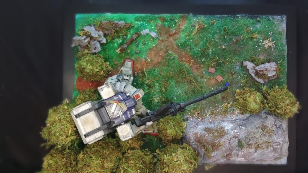 別角度から！ジオラマ素材は100均を使用です。ネット検索しながら、色々参考に、しました。