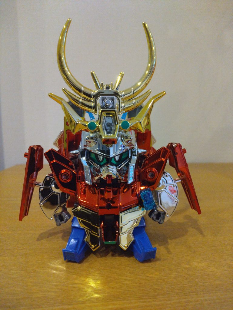 爆進丸って子供の頃あまり好きではなかったのですが、今見るとイケメンですな(zaku-kao8)因みに口元はエナメルのクリアレッドを塗ってます。ホントは塗装もしたかったのですがメッキのみでも十分なのであえてやめました😅