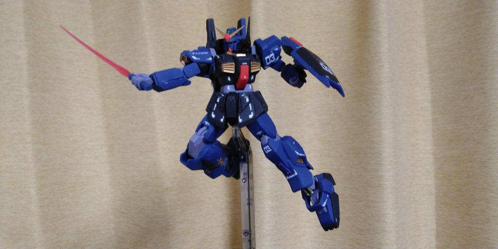 プラに直吹きするだけでこの質感、艶消しｽｹﾞｰゲート処理もしっかりすべきだったナ...