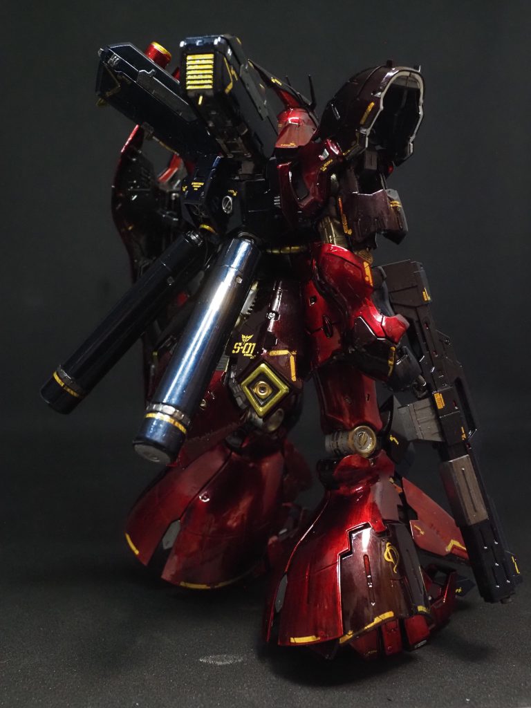デカールはメッキゴールド使いました。白と悩みましたが、派手にいこうと