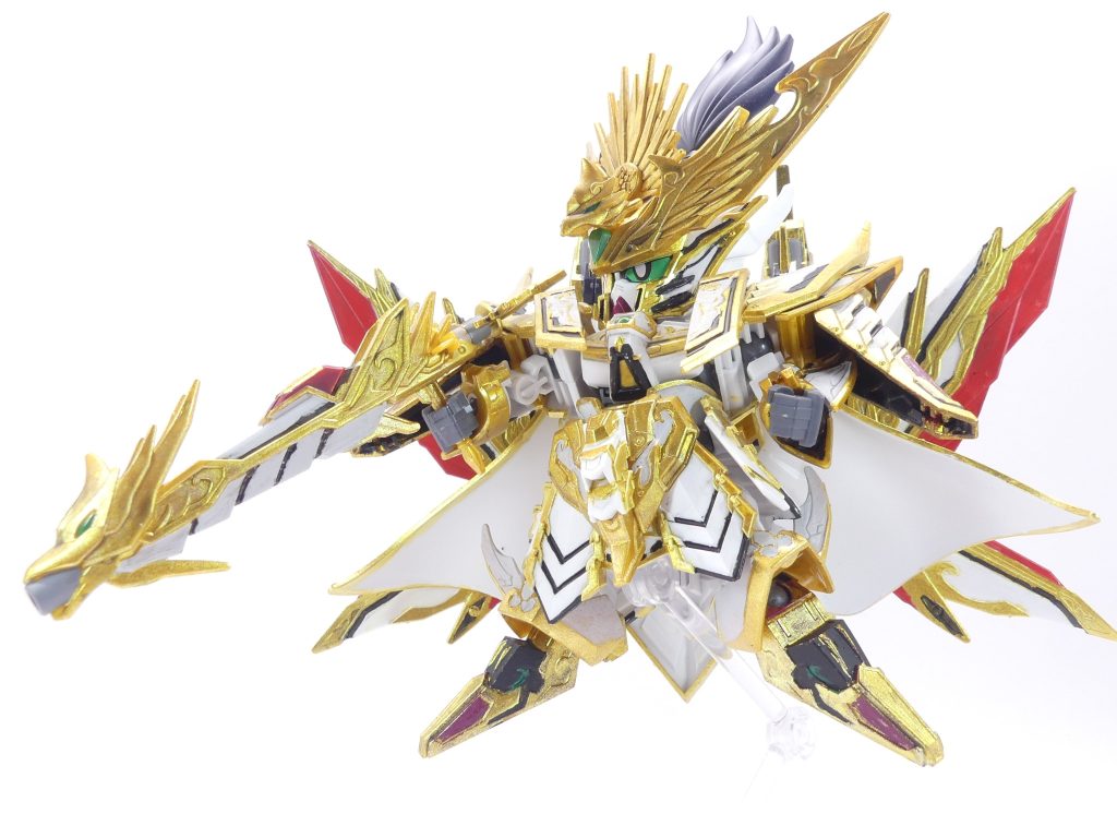 名無し砲。魔王銃的な（リンク先は信長を大将軍的にした過去の作品です）？SDWはもとよりSDガンダム派生作品すべてに言えることですが、基本的に色分けは説明書とにらめっこです。本キットの場合、でかい付属品が多くて説明書の写真だけだと解りようがない部分もあるので…その辺は自由に塗ります。あと、モールドが甘い部分とかも自由に。本キットだと足首の緑部分とか…