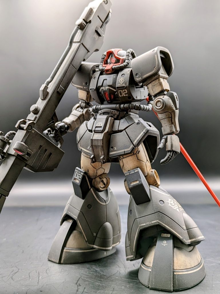 答えは…ヒョットコ❌️ ドム試作実験機です⭕️Hアイズ&ハイQのSPプレートに換装したら、眼が大っきくなっちゃいましたが、存在感あってイイね❗️と前向きにお考えください(zak