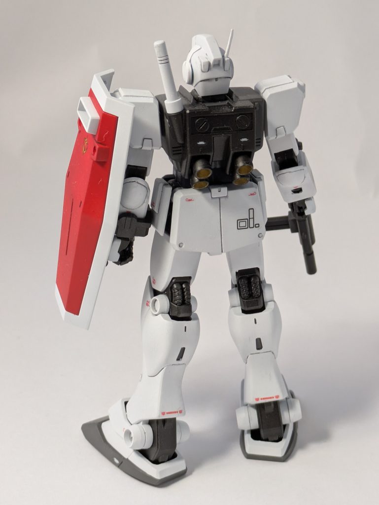 後はめ加工以外は特にプロポーションの変更等は行っていません。古いけどプロポーションいいですよねこのキット。