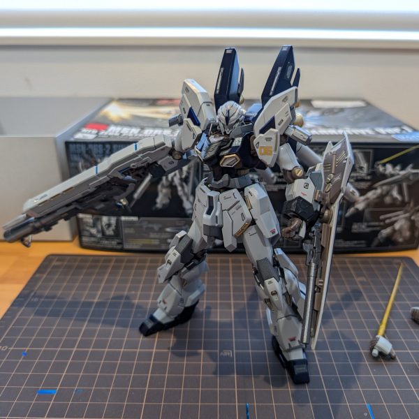 HGUC シナンジュスタイン