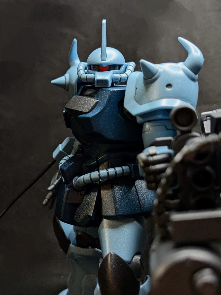 胴体部分のみリアルタッチマーカーでグラデーションを入れましたパールコートが入ると自分的に好きな質感になるのでよき