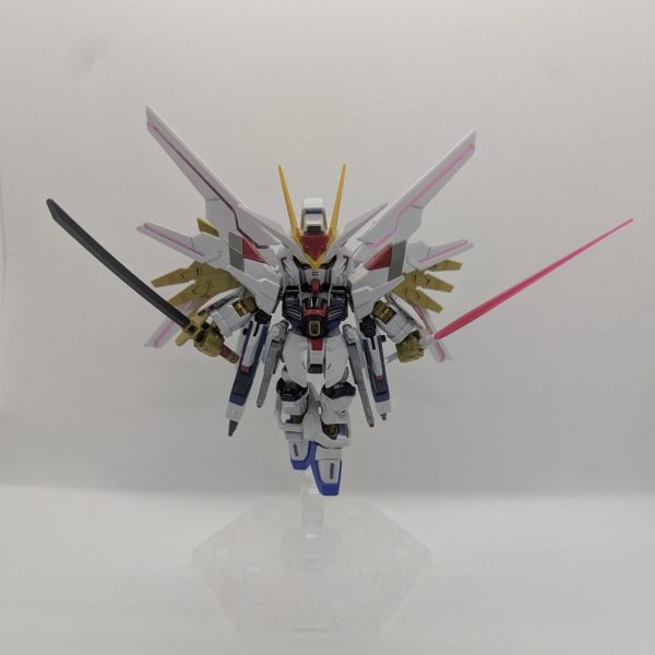 SDクロスシルエット マイティーストライクフリーダムガンダム