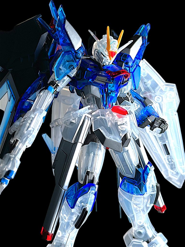 ＨＧ 1/144 ライジングフリーダムガンダム[クリアカラー]–2枚目/制作者：かるま