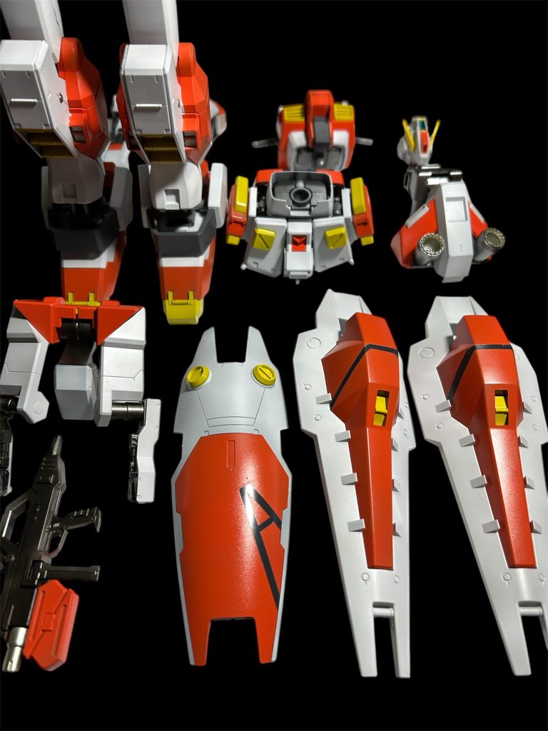 メカサフ後フレームはスターブライトアイアン、キアライエロー、スカーレット、キャラクターホワイト、ジャーマングレー、銃器はガンメタル、バーニアはスターブライトゴールドとシルバーです。ご覧いただきありがとうございました😊