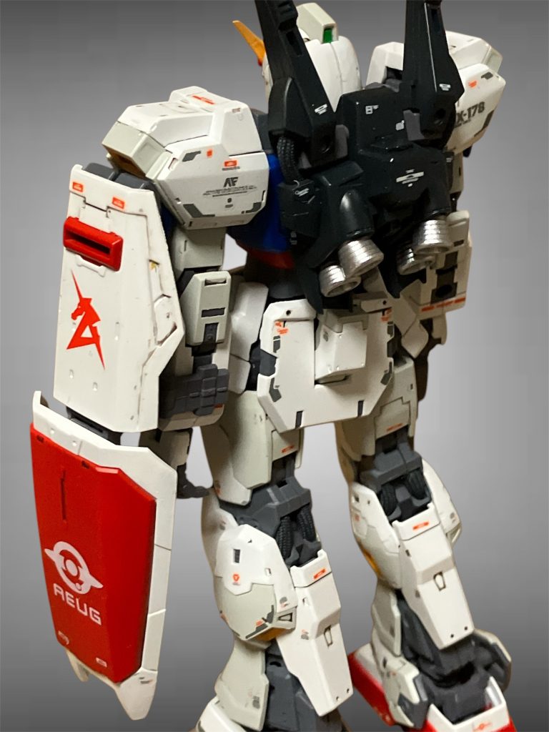 サイドバックです