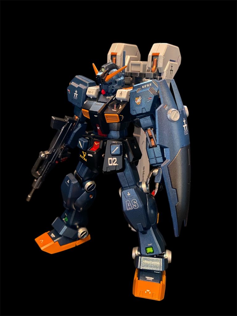 UC0085.ヘイズルの予備機としてブラックオター小隊に配備されていた機体は、RXナンバーの型式番号と“ガンダム”の名が与えられ、「ヘイズル2号機」として登録されることになった。