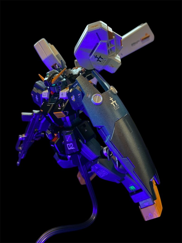 トライブースターにomechaとパーソナルマークのデカールも無事貼れた👍