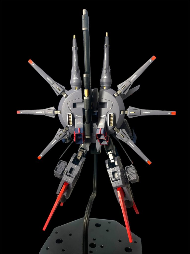 上半身→レジェンドハンドパーツ→デスティニー股→ライフリもも→ウィンダム足→30mmオプションパーツ